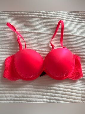 Lasenza Women’s Hot Pink Rhinestone Convertible Strapless Push-Up Bra